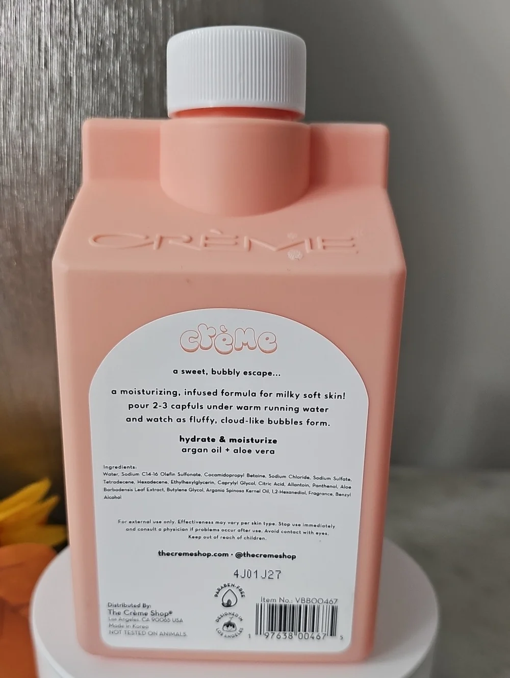 The Creme Shop nwt crème